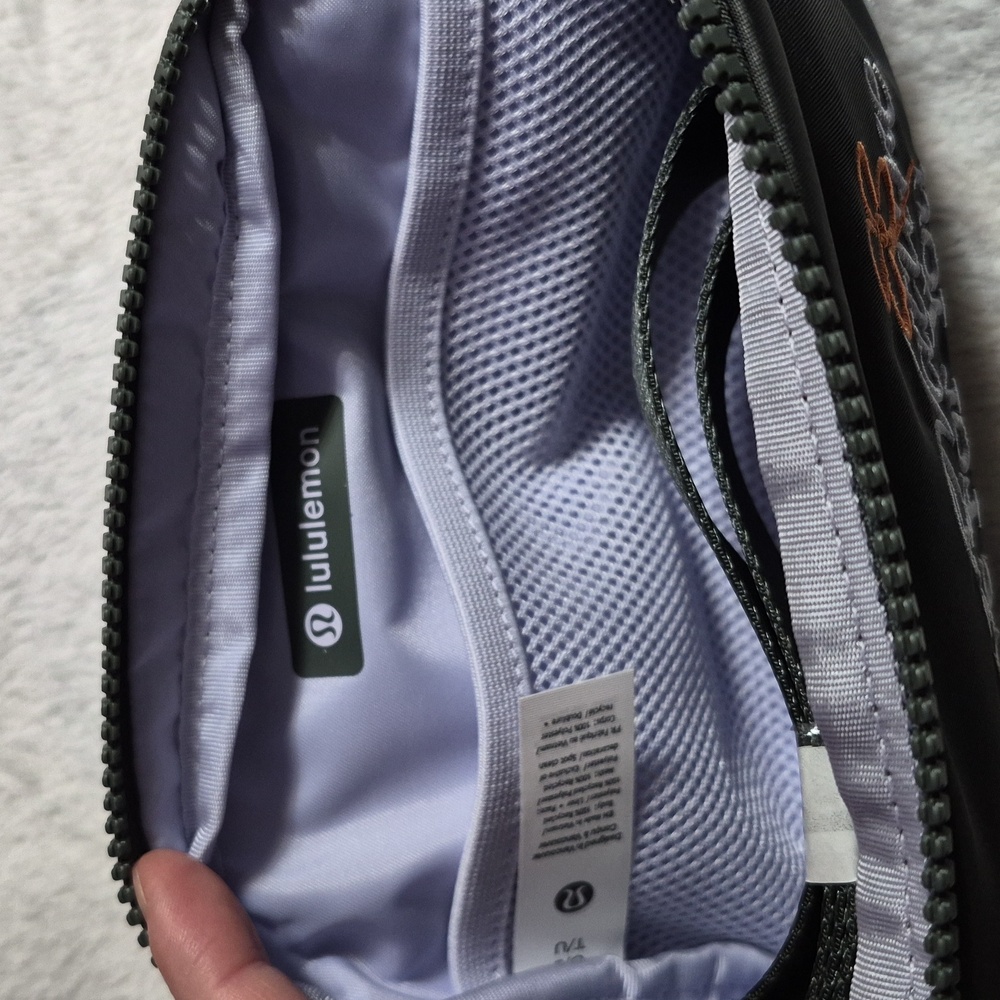 Lululemon Belt Bag Move In Nature 1L NWT - Picture 10 of 12